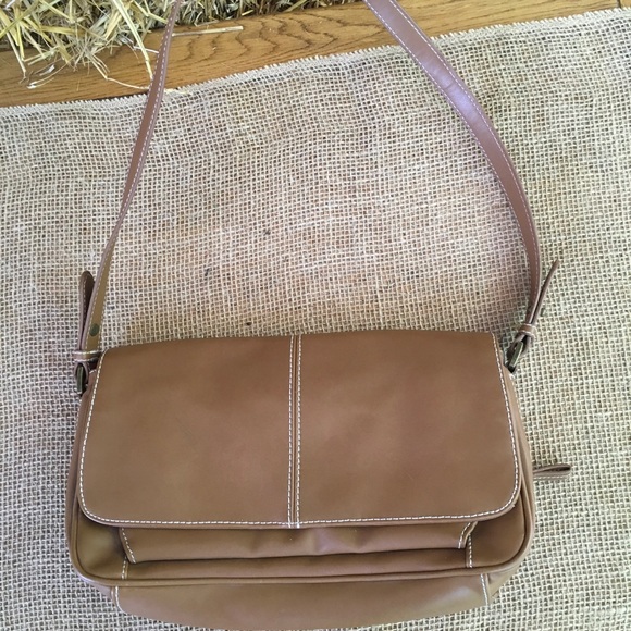 EUC Liz Claiborne Tan Shoulder Bag FREE SHIP - Picture 2 of 7